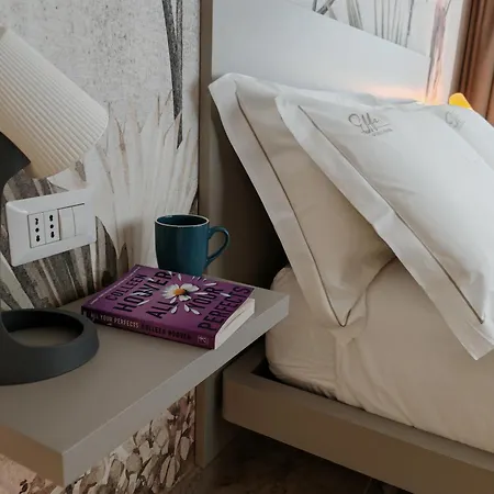 Effe4 Lovely Frühstückspension Bari