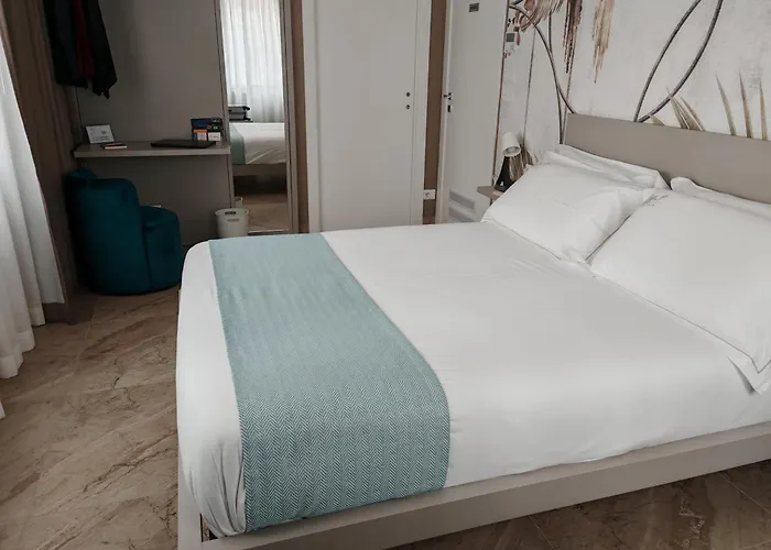 לינה וארוחת בוקר Effe4 Lovely