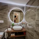 Effe4 Lovely Bed & Breakfast 4*
