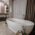 Effe4 Lovely Bed & Breakfast Bari