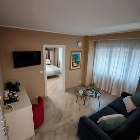 B&B Effe4 Lovely